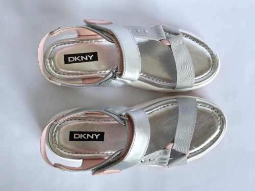 Dép sandal trẻ em